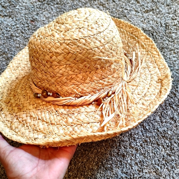 Sun And Sand Accessories - Sun N Sand Straw Hat With Jewel Assessory!